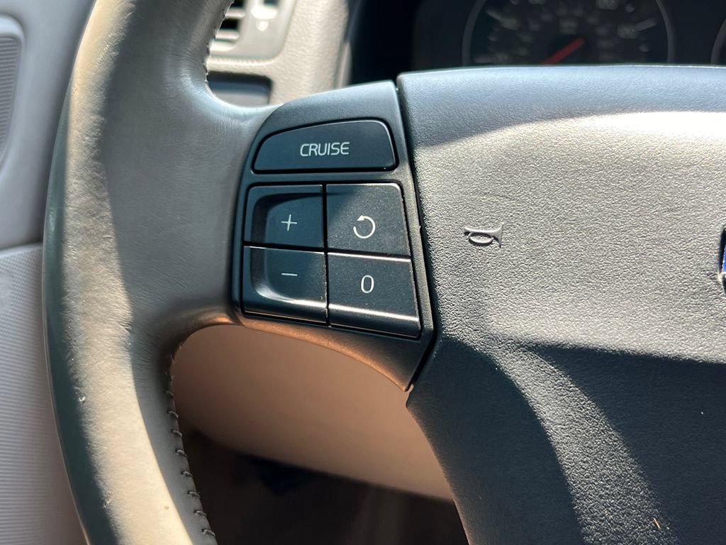 Used 2008 Volvo C70 T5 FWD image 25