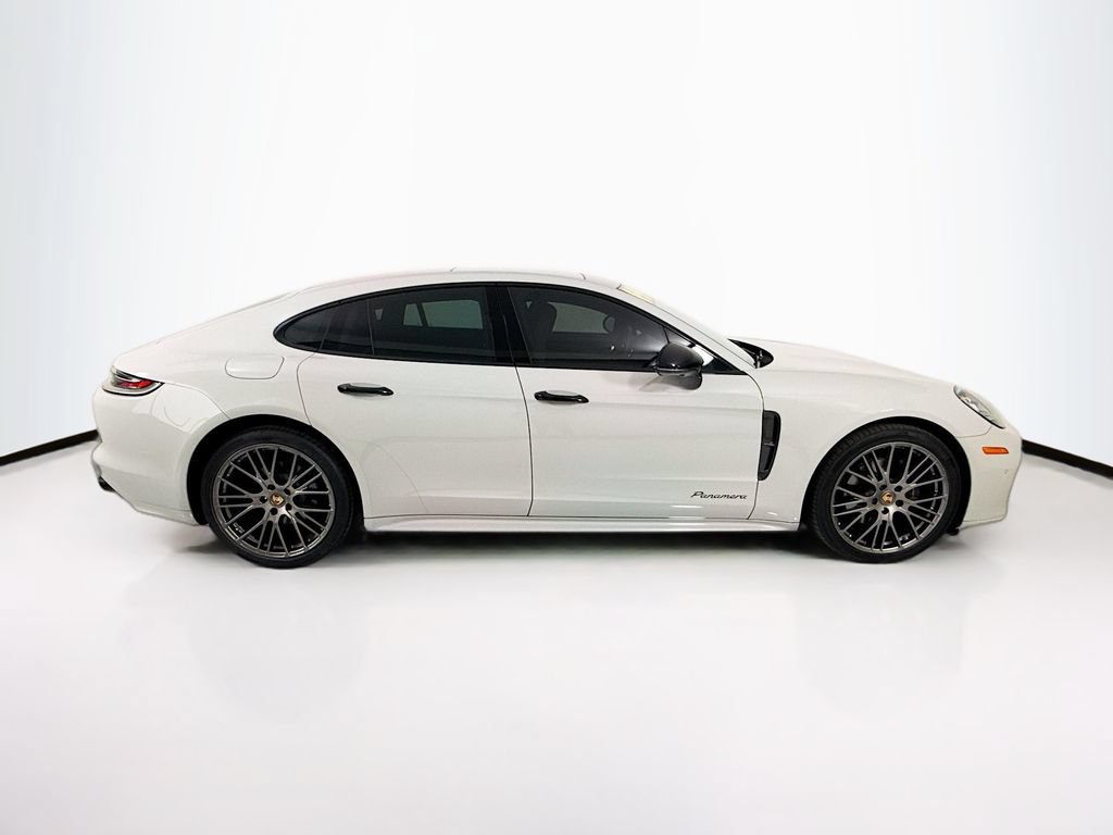 Used 2021 Porsche Panamera RWD image 4