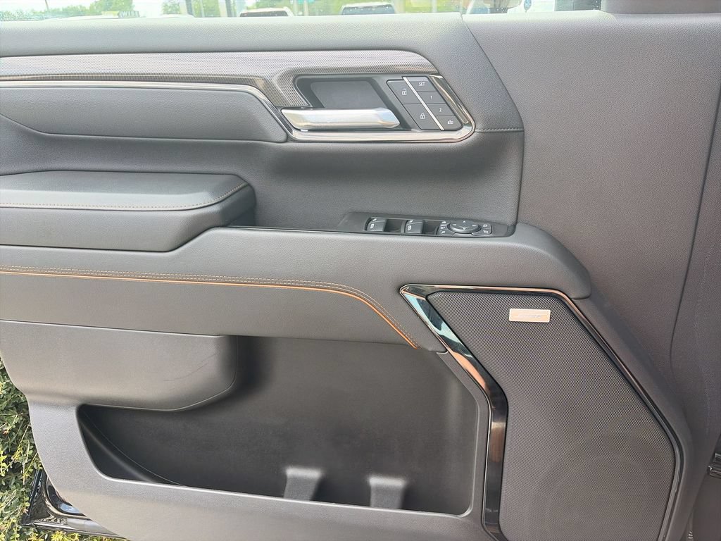 Used 2025 GMC Sierra 2500 AT4 AWD/4WD image 31