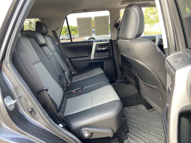 Used 2016 Toyota 4Runner SR5 Premium RWD image 14