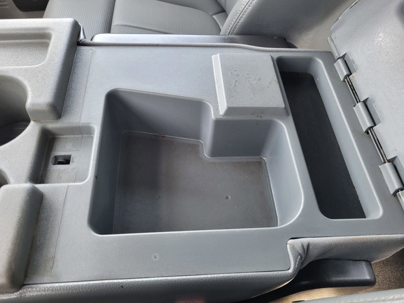 Used 2015 Ford F350 XL image 23