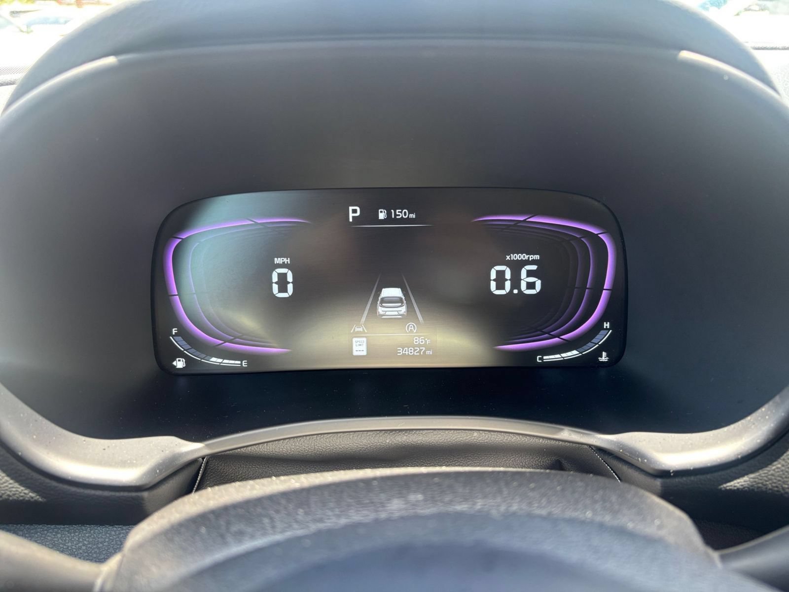Used 2025 Kia Soul LX w/ LX Technology Package FWD image 38