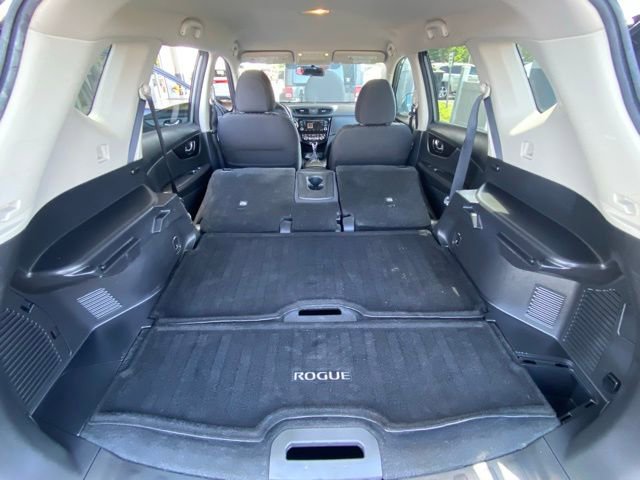 Used 2018 Nissan Rogue SV FWD image 26