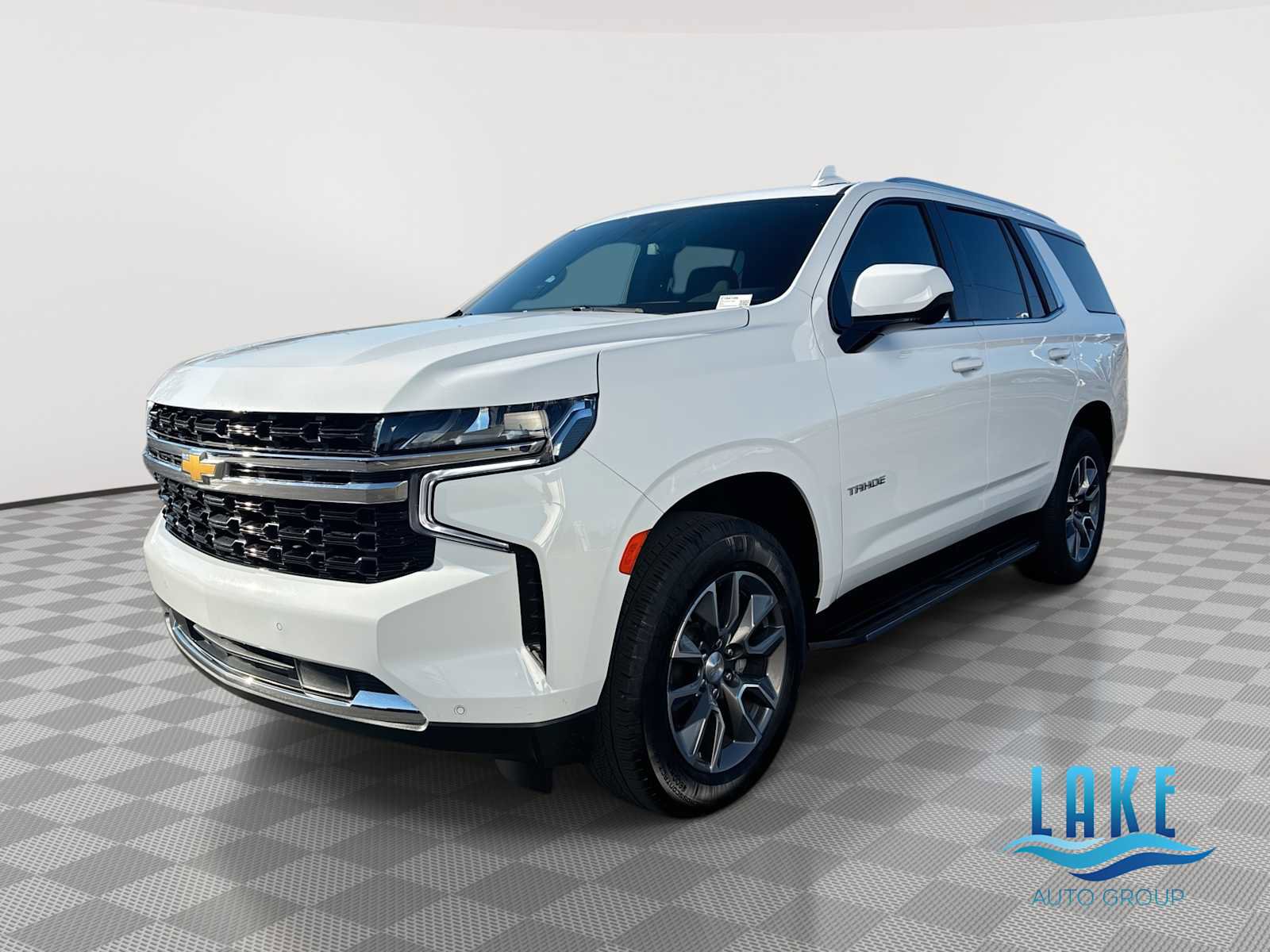 Certified 2024 Chevrolet Tahoe LS w/ Driver Alert Package image 1