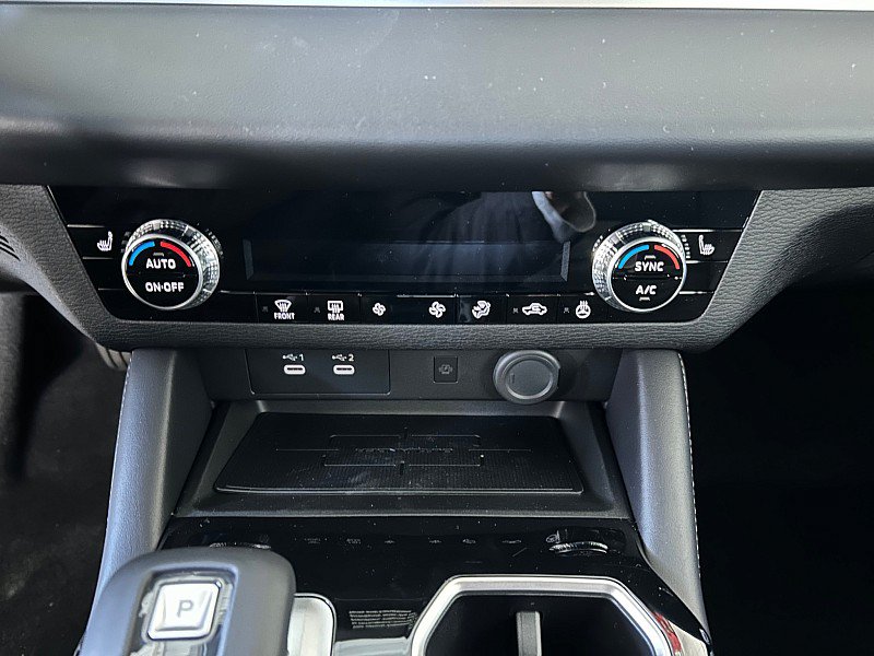 New 2026 Mitsubishi Outlander LE FWD image 20