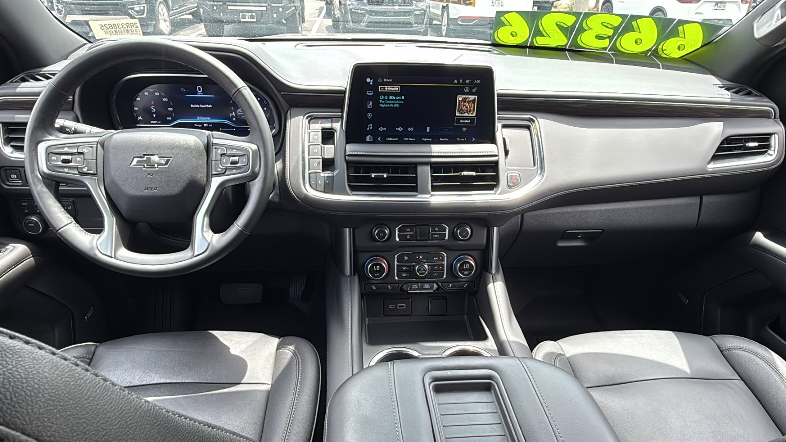 Used 2024 Chevrolet Tahoe Z71 w/ Luxury Package AWD/4WD image 17