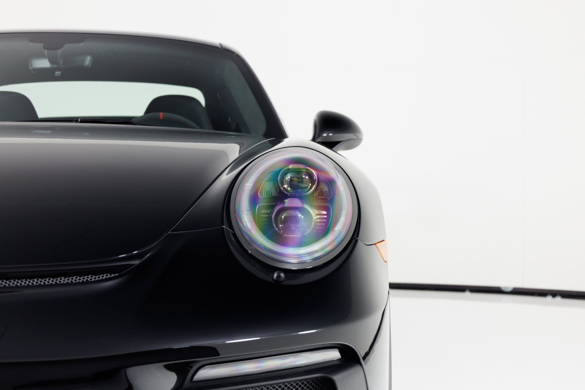 Used 2018 Porsche 911 GT3 RWD image 56