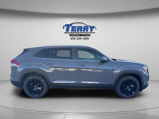 New 2026 Volkswagen Atlas Cross Sport SE