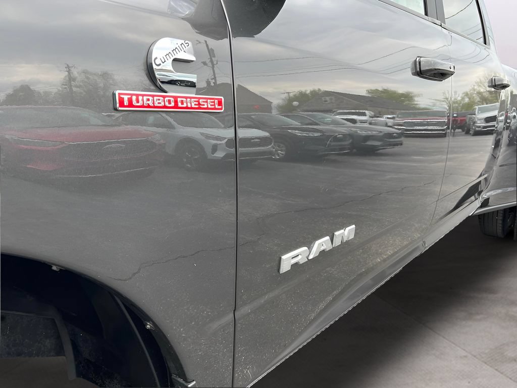 Used 2024 RAM 3500 Laramie AWD/4WD image 71