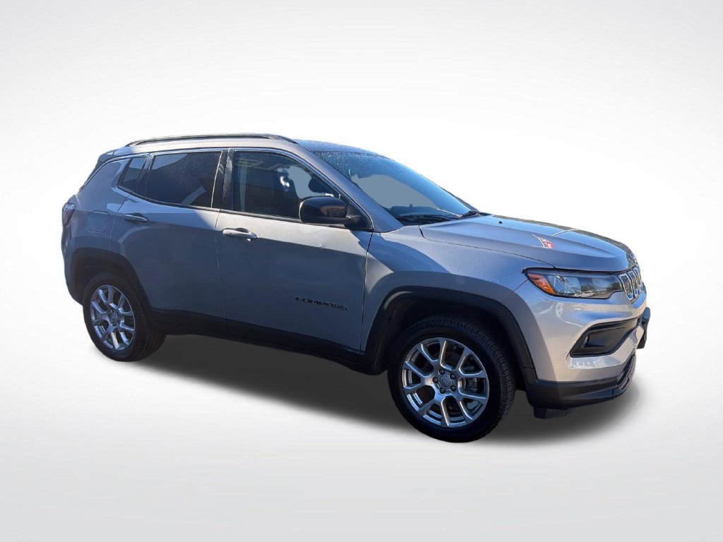 Used 2022 Jeep Compass Latitude AWD/4WD image 7
