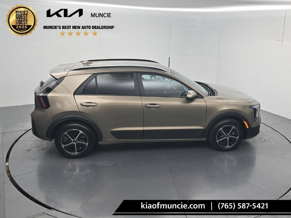 New 2027 Kia Niro LX FWD image 55