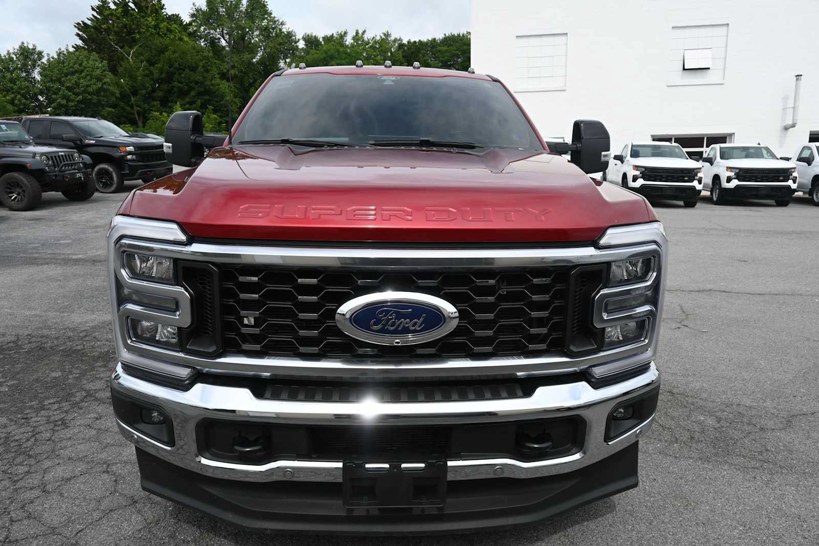 Used 2025 Ford F350 Lariat w/ Lariat Ultimate Package AWD/4WD image 5