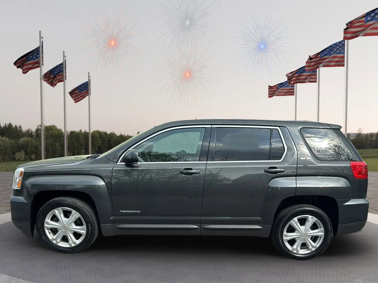 Used 2017 GMC Terrain SLE image 8