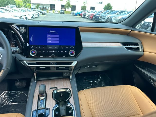 Used 2025 Lexus RX 350 Premium w/ Accessory Package (Z1) FWD image 27