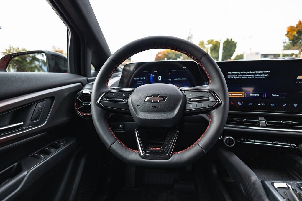 New 2026 Chevrolet Equinox EV RS image 15