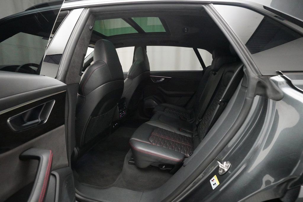 Used 2021 Audi RS Q8 image 32