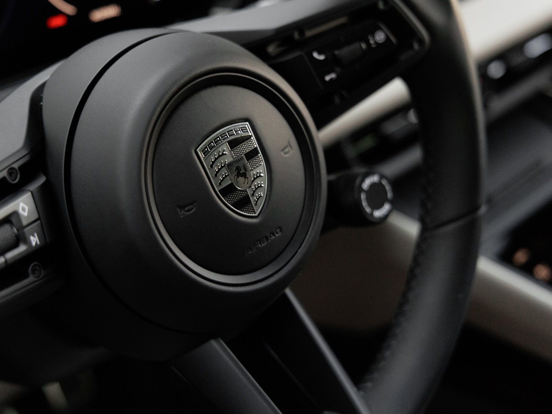 New 2024 Porsche Macan Turbo Electric image 20