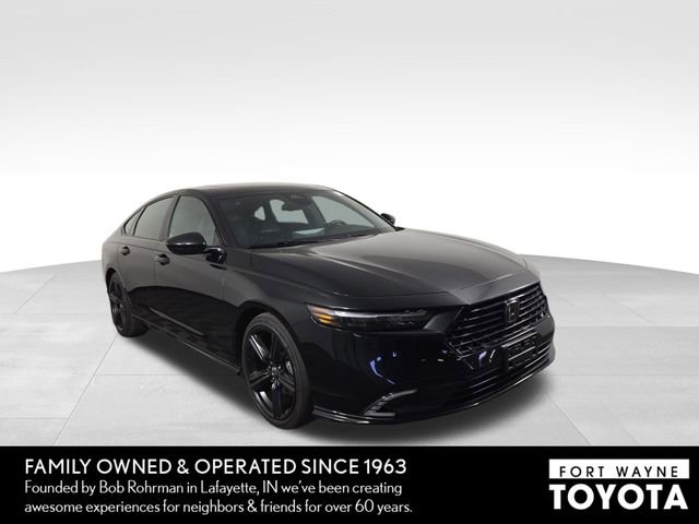 Used 2024 Honda Accord Sport image 4