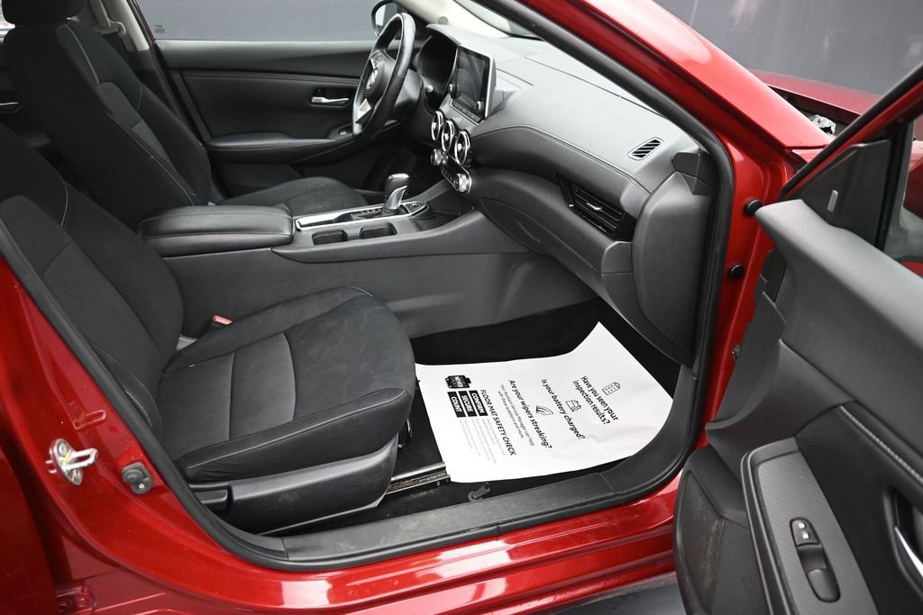 Used 2021 Nissan Sentra SV FWD image 13