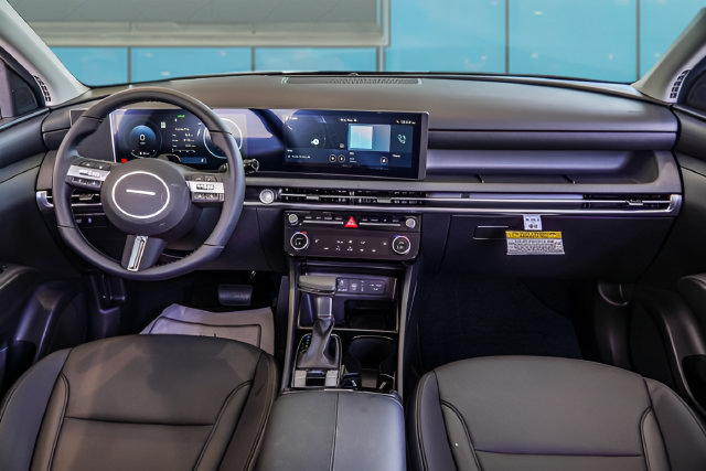 New 2026 Hyundai Tucson SEL FWD image 11