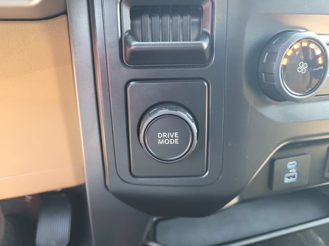 Certified 2022 Ford F150 XLT RWD image 24