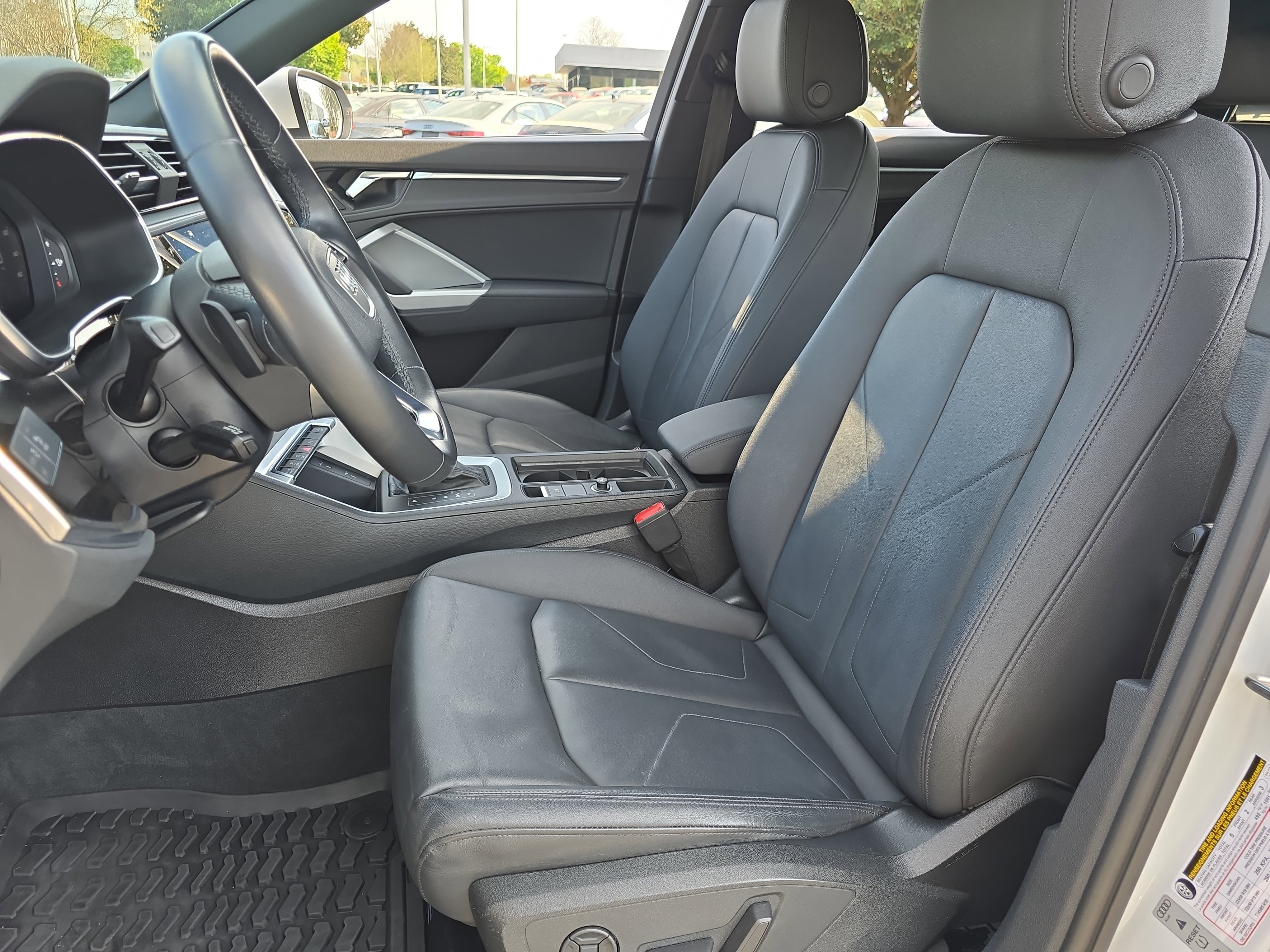 Used 2022 Audi Q3 2.0T Premium Plus image 15