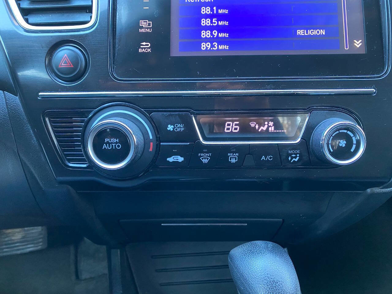 Used 2015 Honda Civic SE image 24