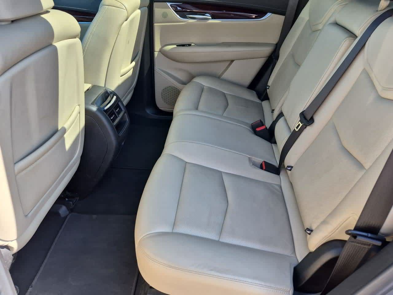 Used 2018 Cadillac XT5 Premium Luxury AWD/4WD image 20