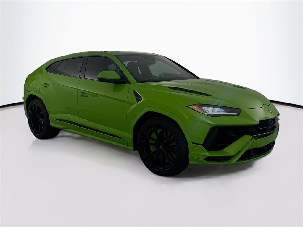 Used 2024 Lamborghini Urus S image 3