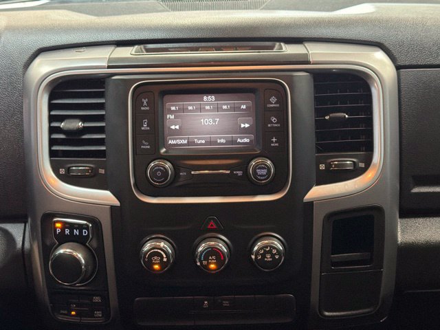Used 2022 RAM 1500 Classic SLT AWD/4WD image 15