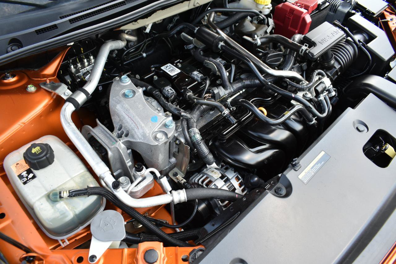 Used 2022 Nissan Sentra SR w/ SR Premium Package FWD image 47