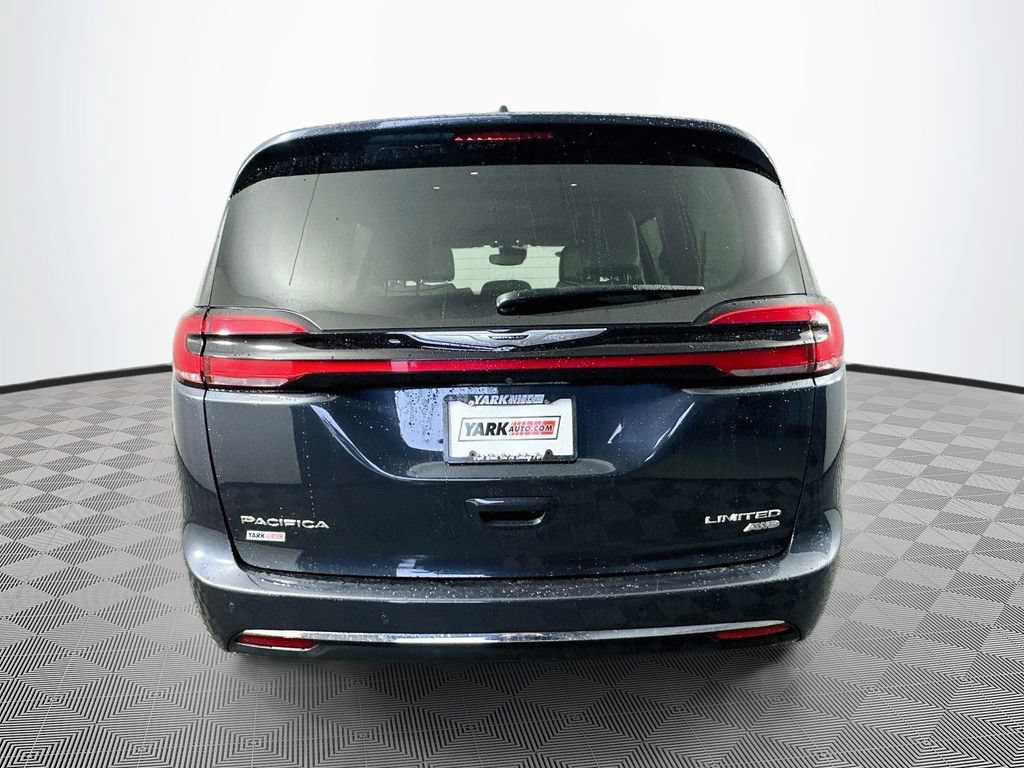 Certified 2021 Chrysler Pacifica Limited w/ Premium & Safety Sphere Group AWD/4WD image 9