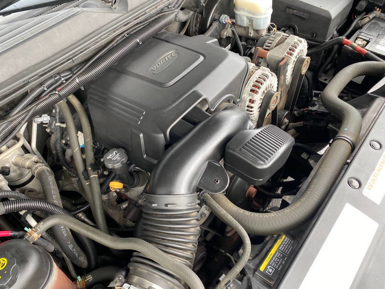 Used 2011 Chevrolet Tahoe LT w/ Suspension Package, Off-Road image 45