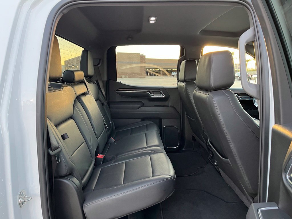 Used 2025 GMC Sierra 1500 SLT RWD image 19