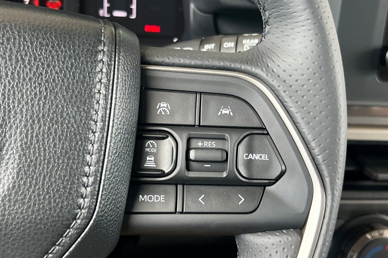 New 2026 Toyota 4Runner SR5 RWD image 29
