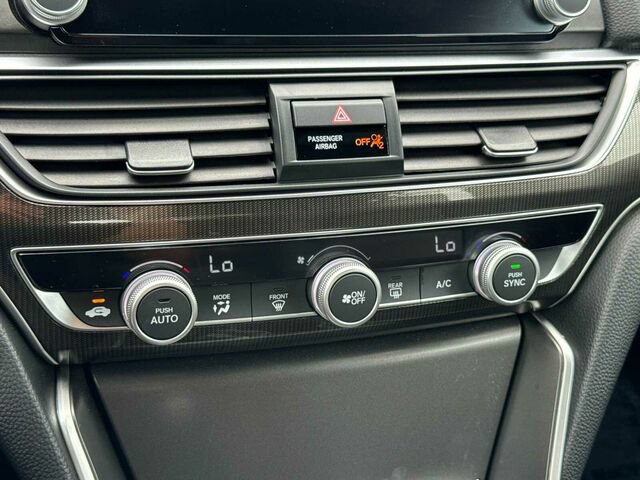 Used 2018 Honda Accord Sport image 23