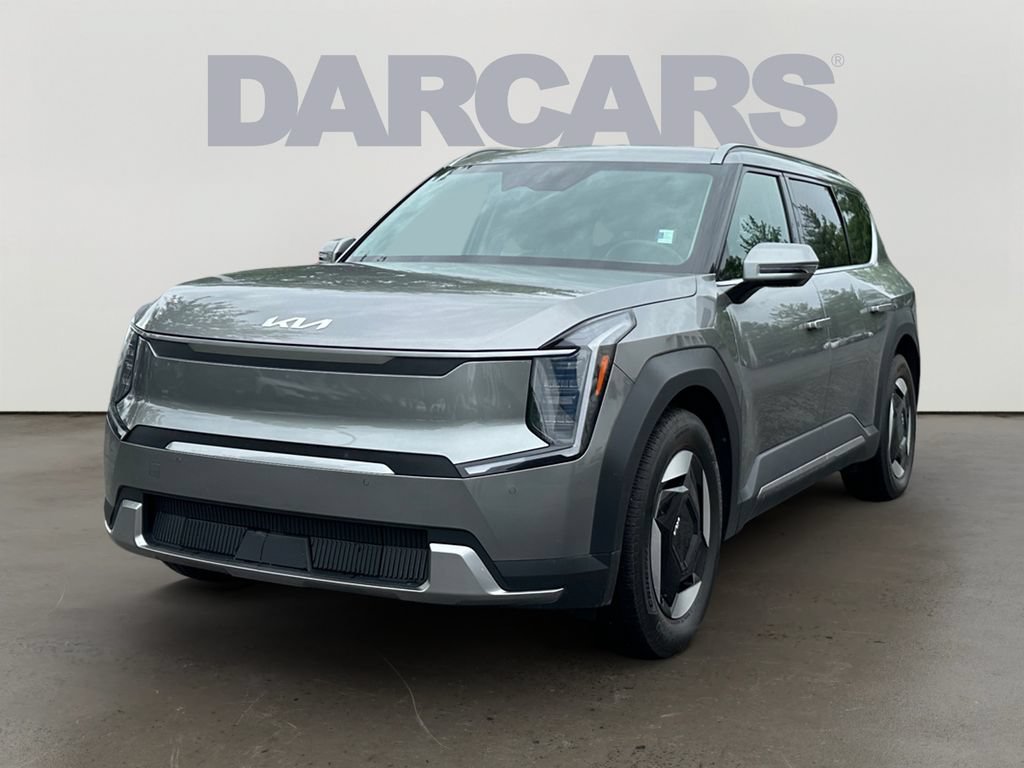 Used 2024 Kia EV9 Wind AWD/4WD image 3