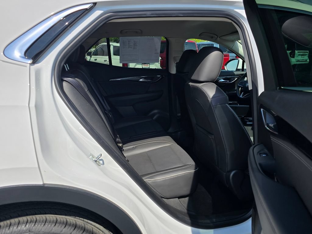 Used 2023 Buick Envision Essence AWD/4WD image 32