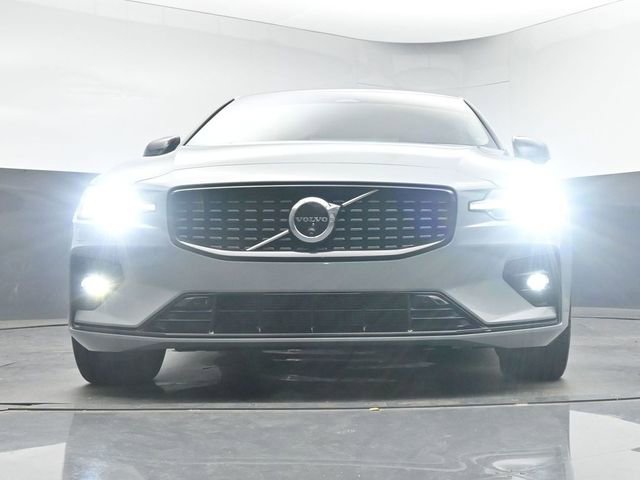 Used 2024 Volvo S60 B5 Plus w/ Climate Package FWD image 37