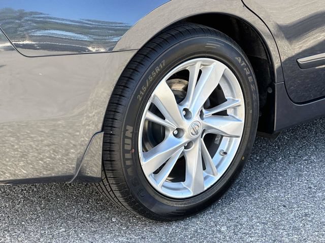 Used 2015 Nissan Altima 2.5 SL w/ Technology Package FWD image 31