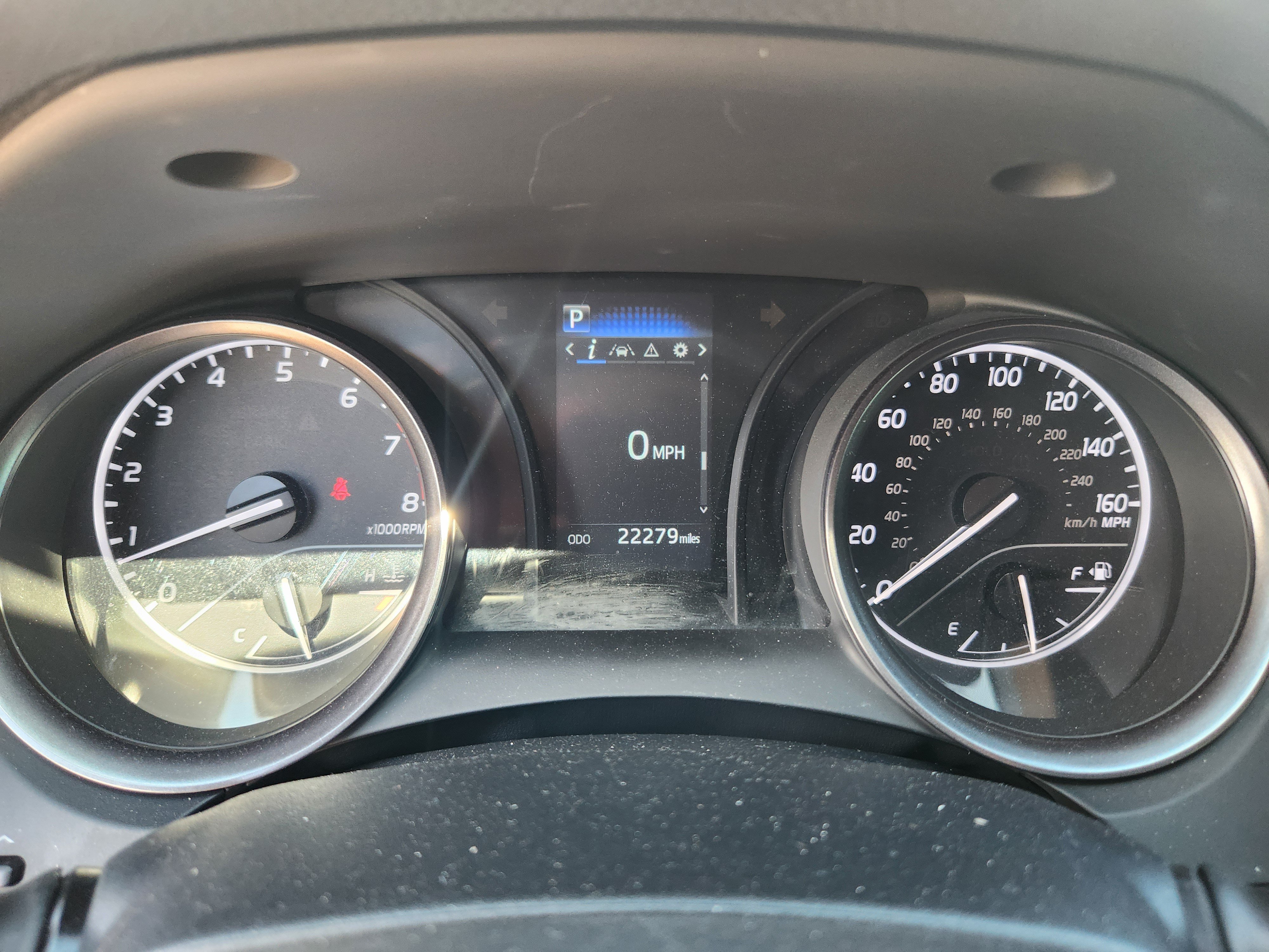 Used 2023 Toyota Camry SE FWD image 11