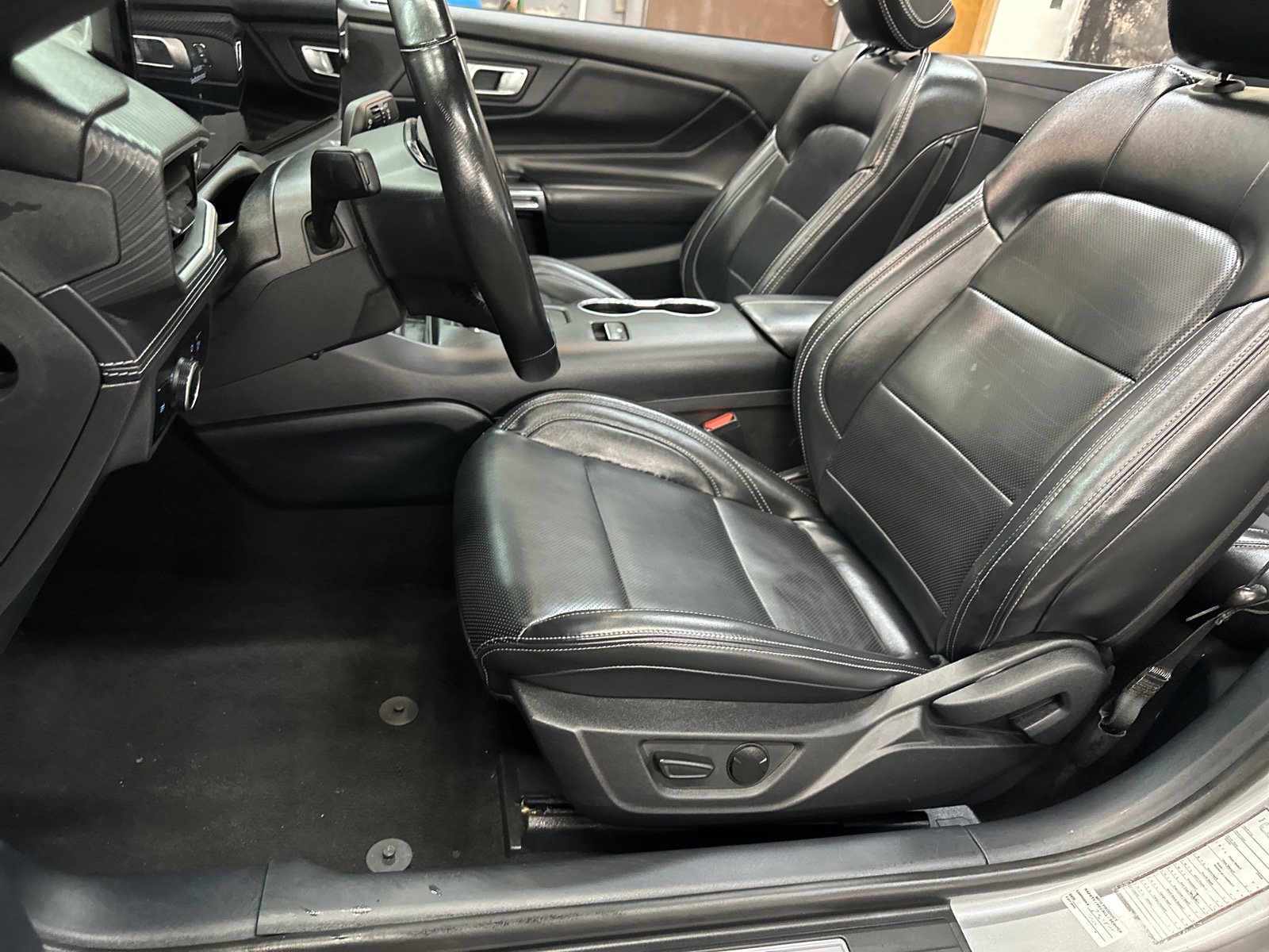 Used 2024 Ford Mustang Premium image 29