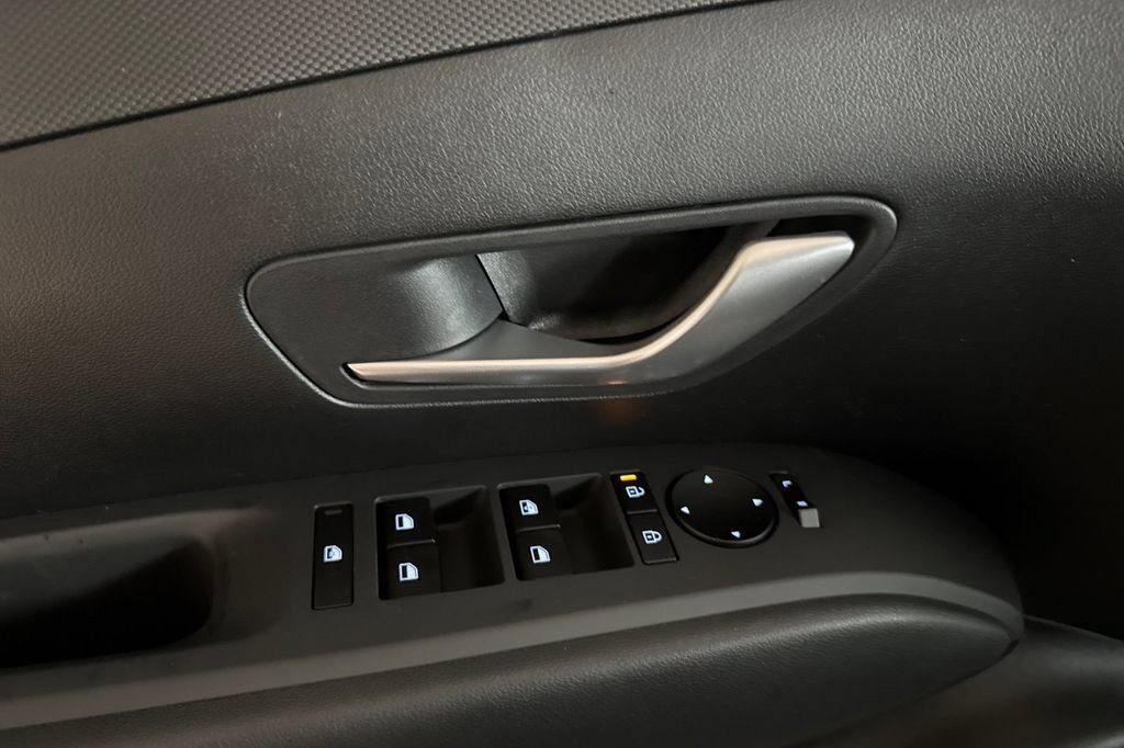 New 2026 Hyundai Tucson SE FWD image 11