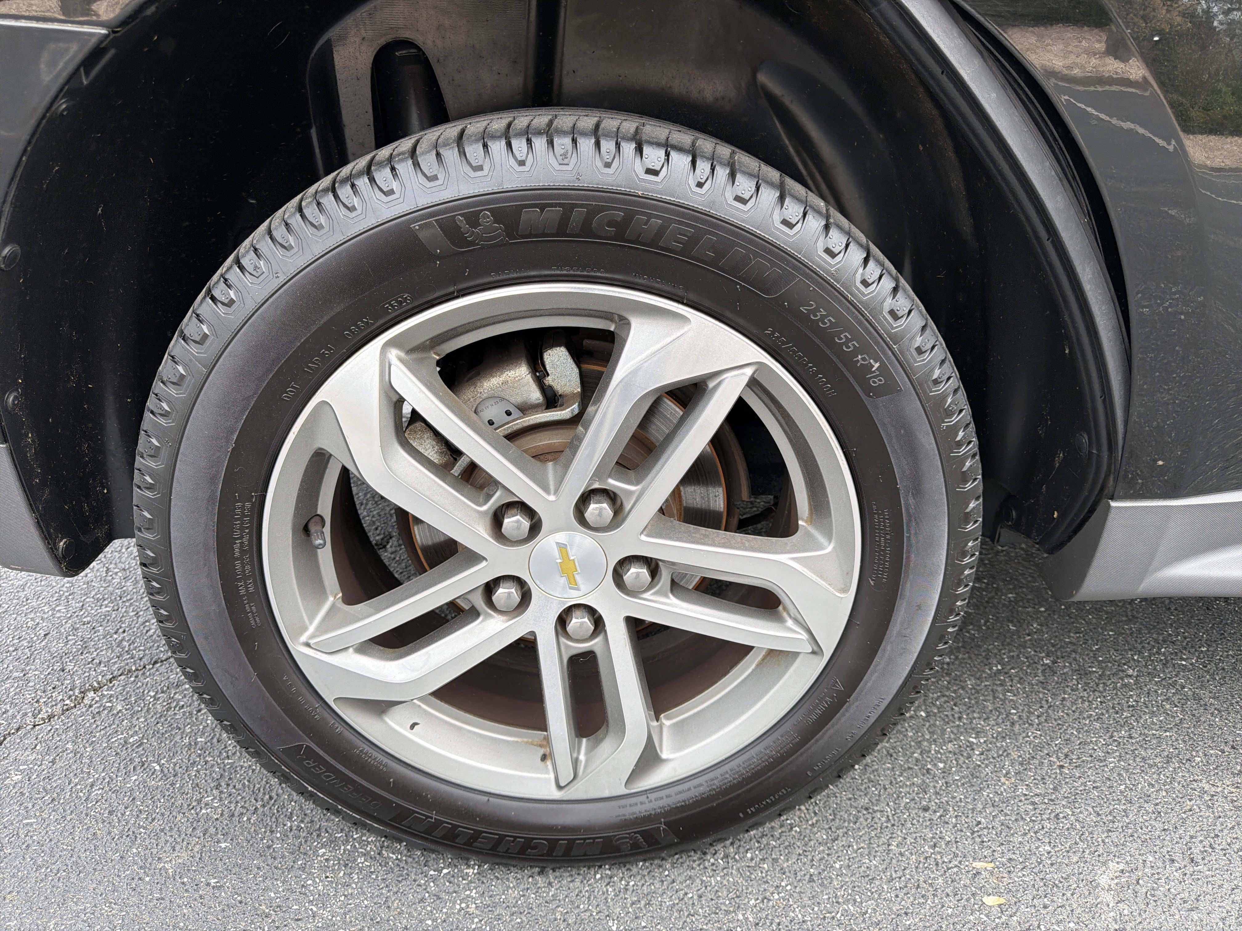 Used 2017 Chevrolet Equinox Premier w/ Enhanced Convenience Package image 17