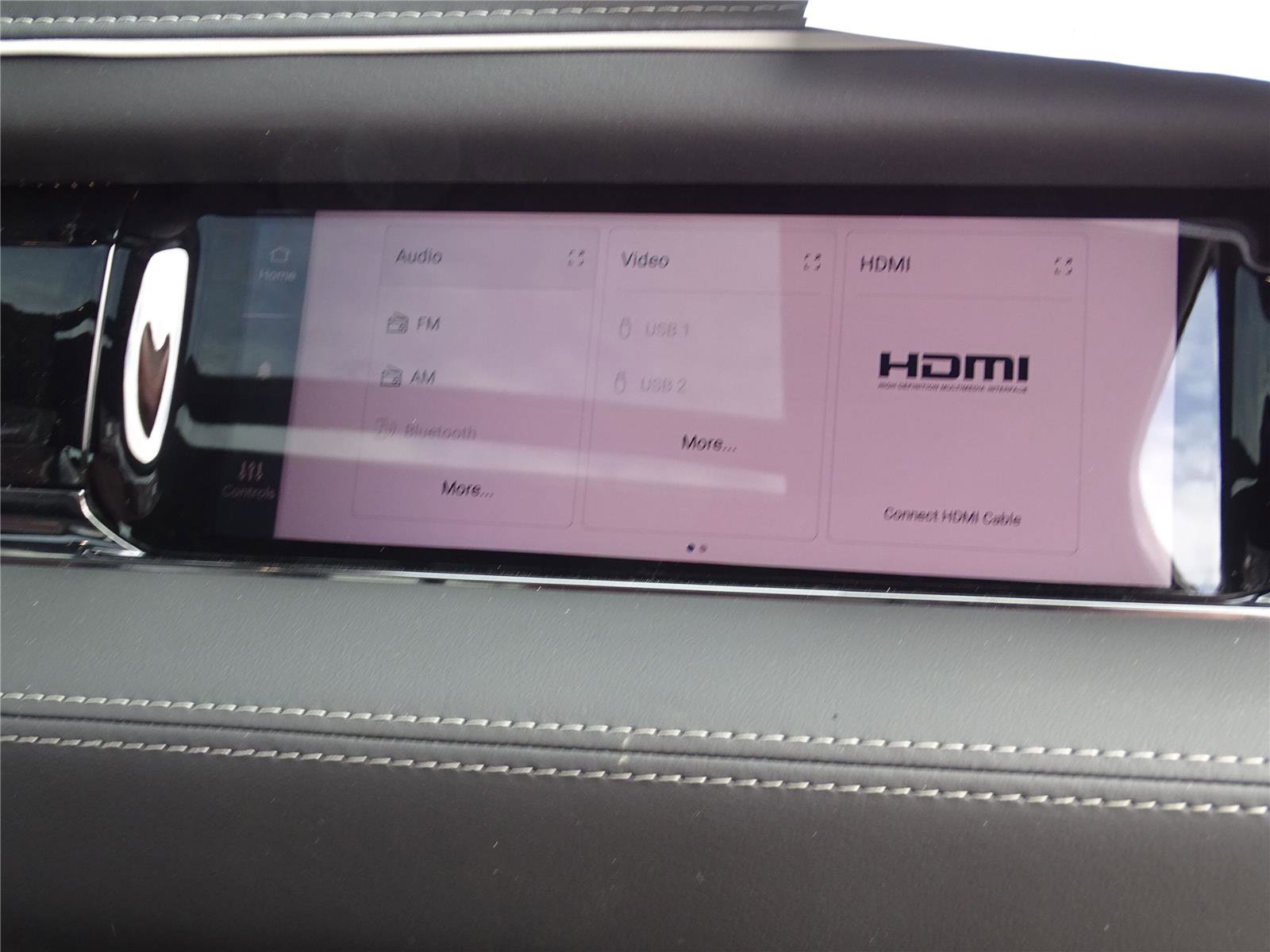 Used 2025 RAM 1500 Limited image 9