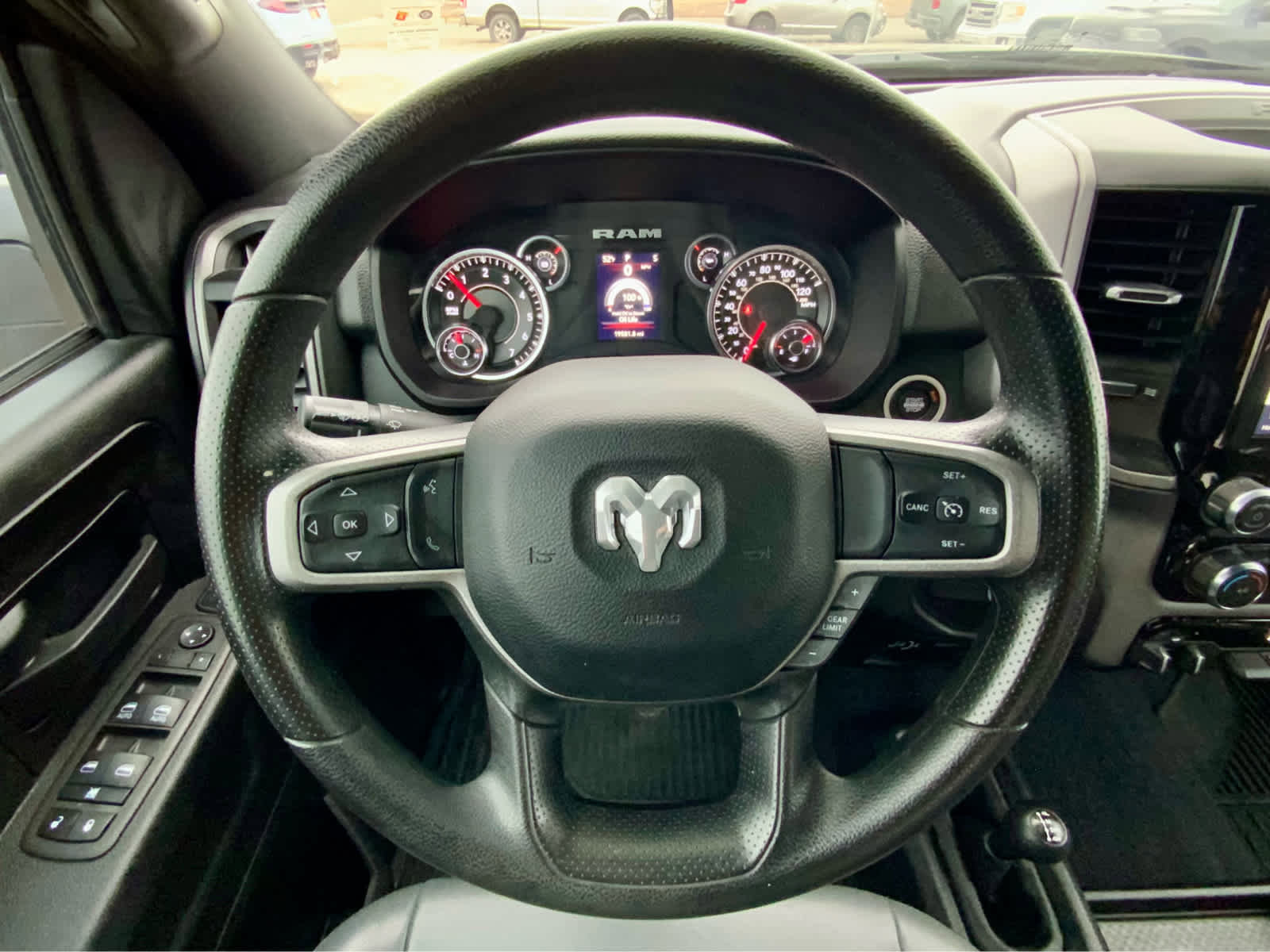 Used 2024 RAM 2500 Tradesman w/ Chrome Appearance Group image 38