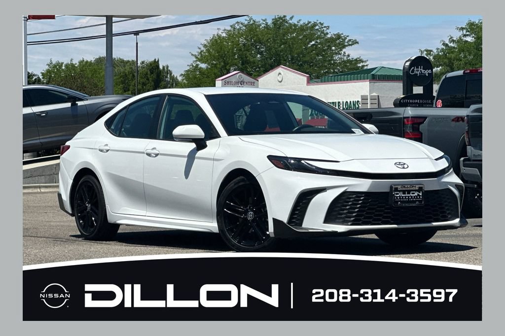 Used 2025 Toyota Camry SE