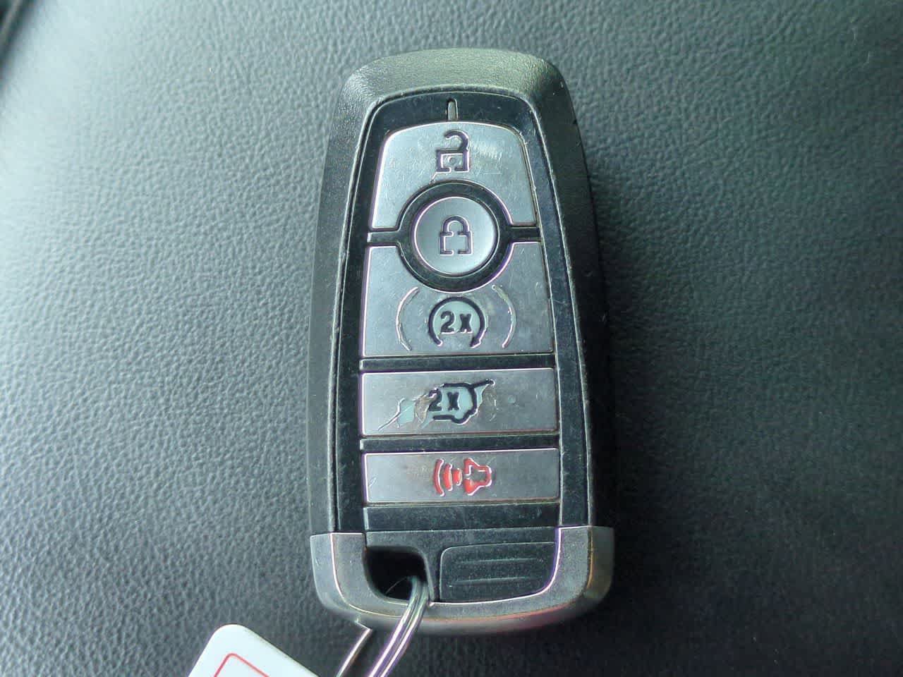 Used 2023 Ford Explorer XLT w/ Equipment Group 202A RWD image 36