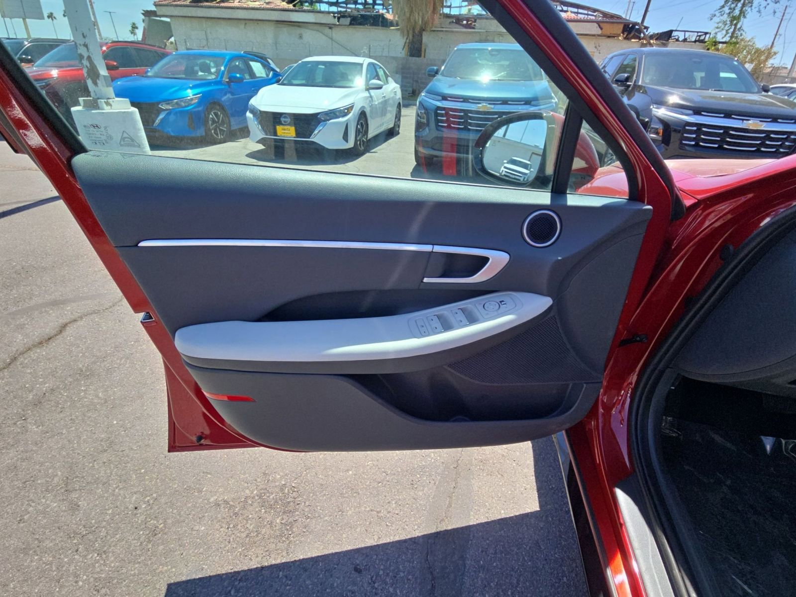 Used 2025 Hyundai Sonata SEL FWD image 34