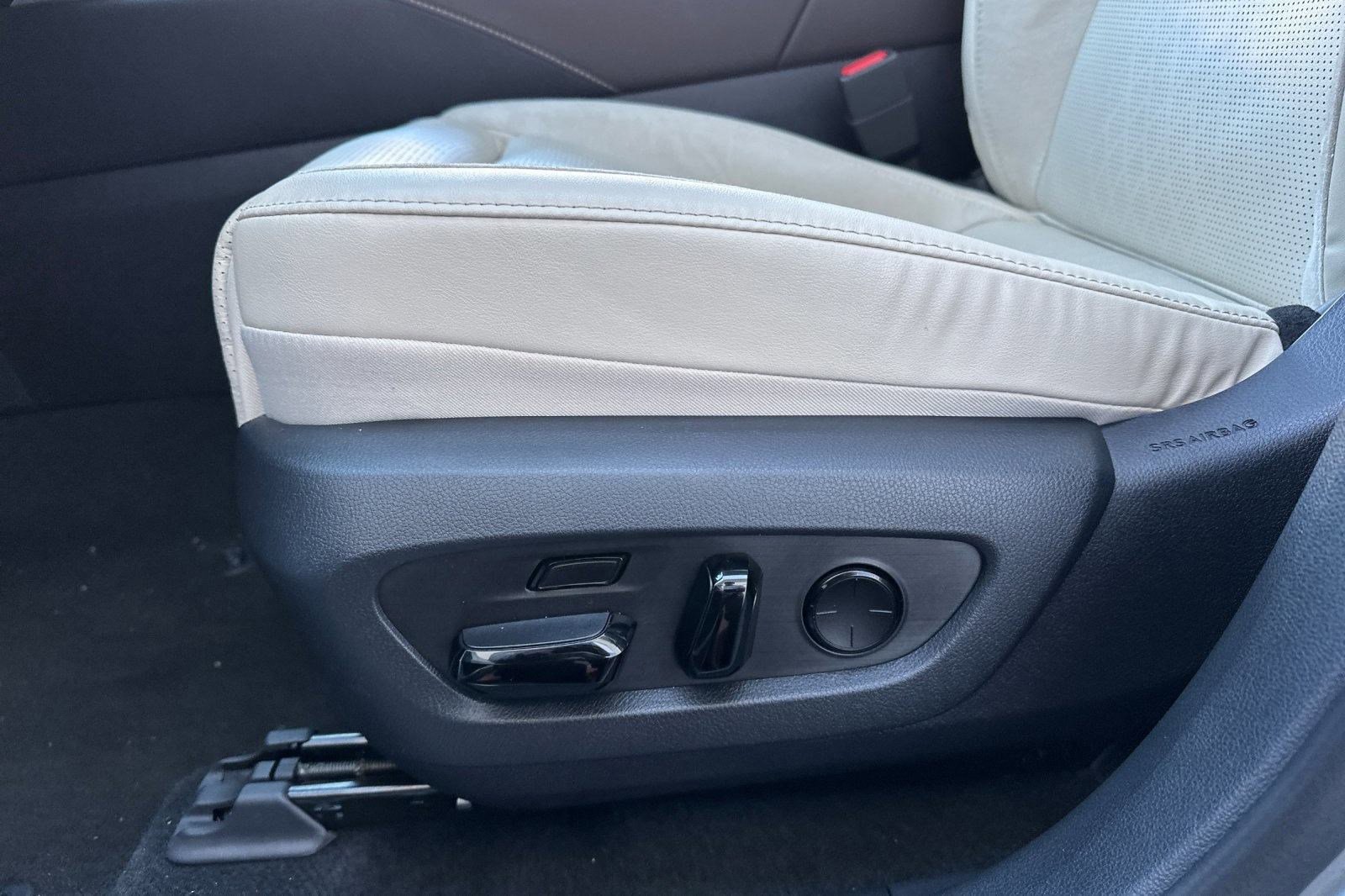 Certified 2024 Lexus RX 350 w/ Luxury Package image 14